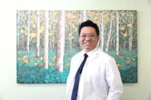 Photo of Dr. Chun Piu Man in  his office